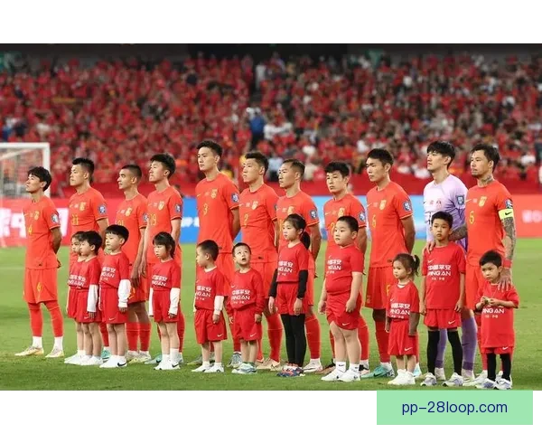 中国男足18强赛首战客场溃败日本队引发球迷愤怒与中国足球未来深度反思 中国男足18强赛首战客场溃败日本队引发球迷愤怒与中国足球未来深度反思